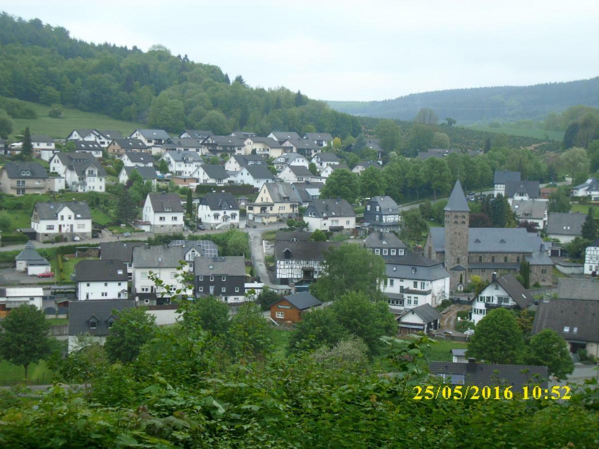 Отель Gasthof Susewind Antfeld Экстерьер фото